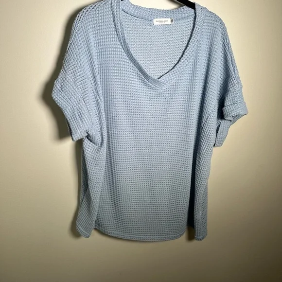 Chic Soul Light Blue Waffle Weave Top 1X - Picture 2 of 5